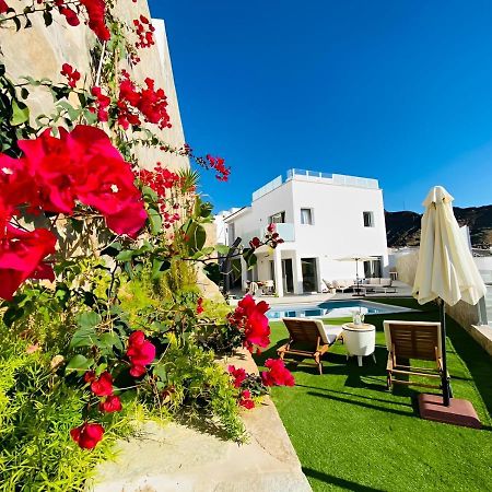 Dream Villa With Heated Pool, Rooftop & Ocean Views Mogán Kültér fotó