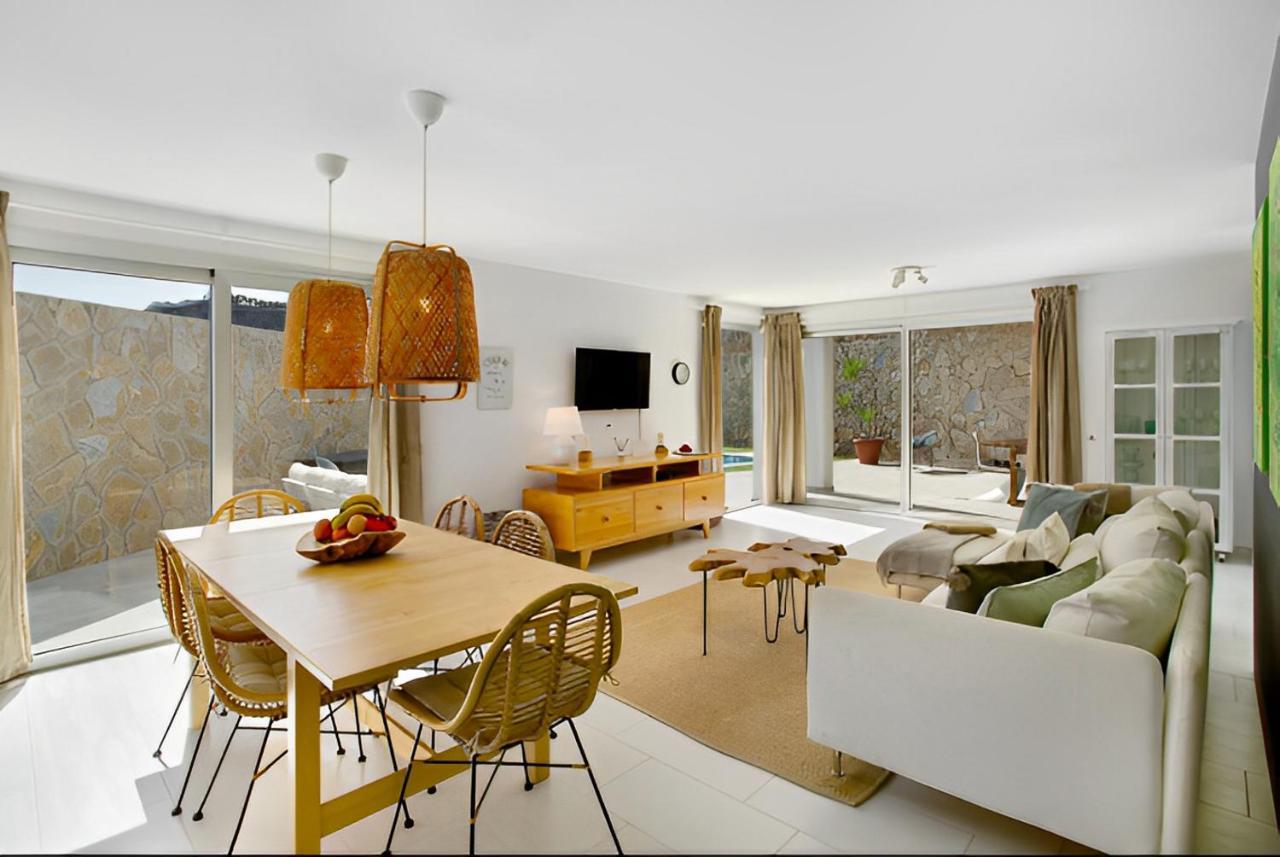 Dream Villa With Heated Pool, Rooftop & Ocean Views Mogán Kültér fotó